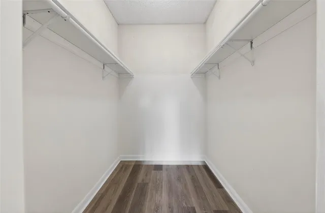 $1,950 | 641 Cypress Lake Boulevard, Unit E18, Pompano Beach, FL 33064