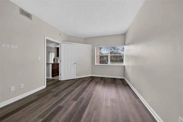 $1,950 | 641 Cypress Lake Boulevard, Unit E18, Pompano Beach, FL 33064