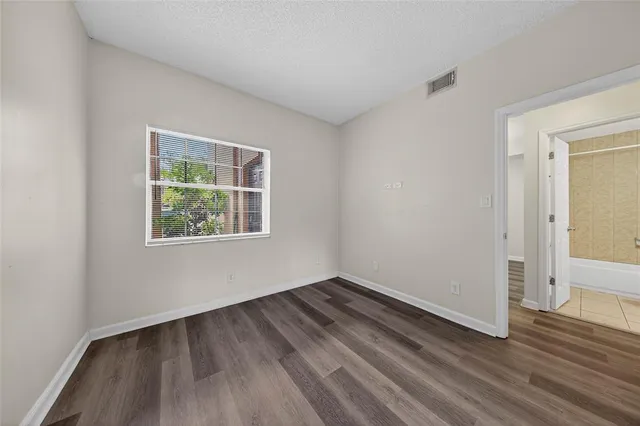 $1,950 | 641 Cypress Lake Boulevard, Unit E18, Pompano Beach, FL 33064