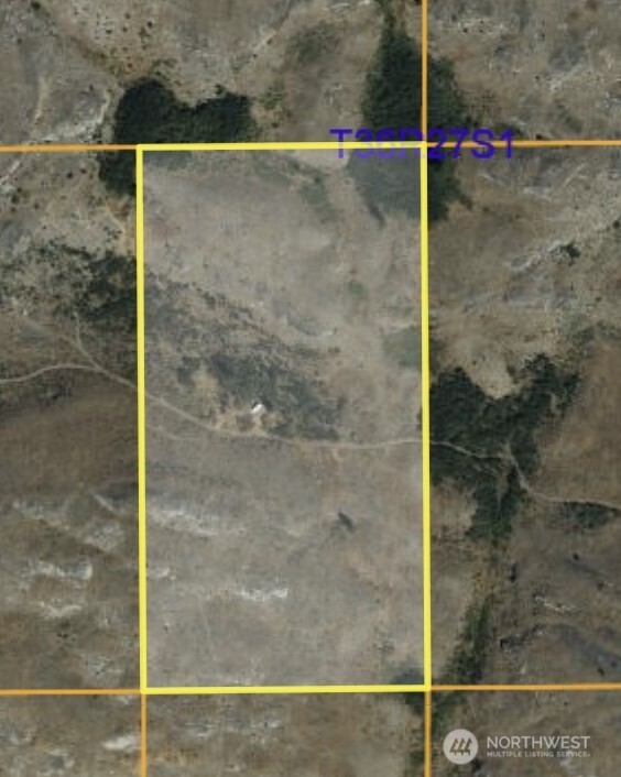 4 Painted Rock Road Riverside, WA 98849 - Photo 4 of 8 a bathroom with a shower