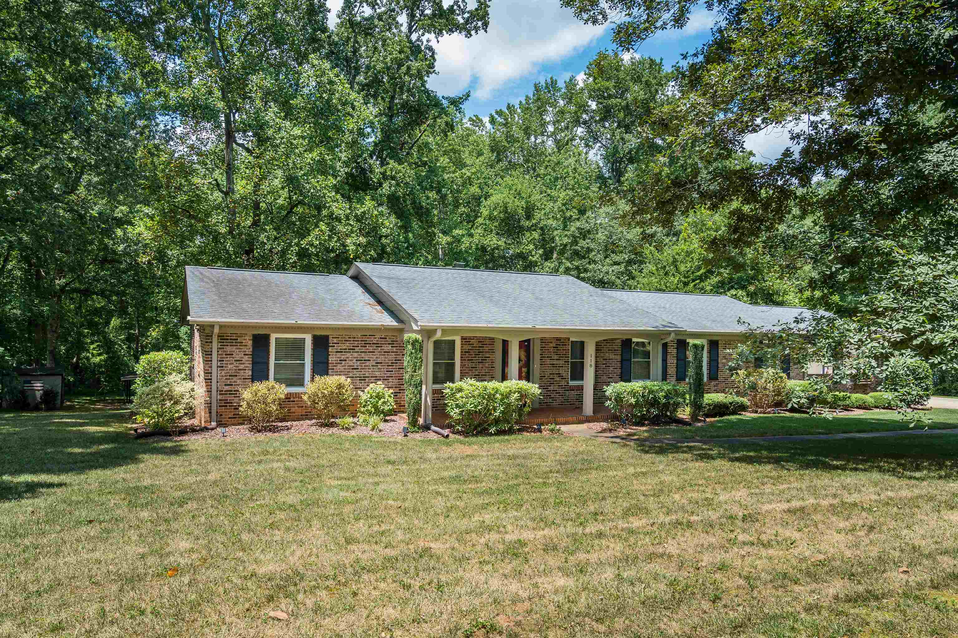 118 State Rd S-42-1630 Spartanburg, SC 29303 - Photo 2 of 21