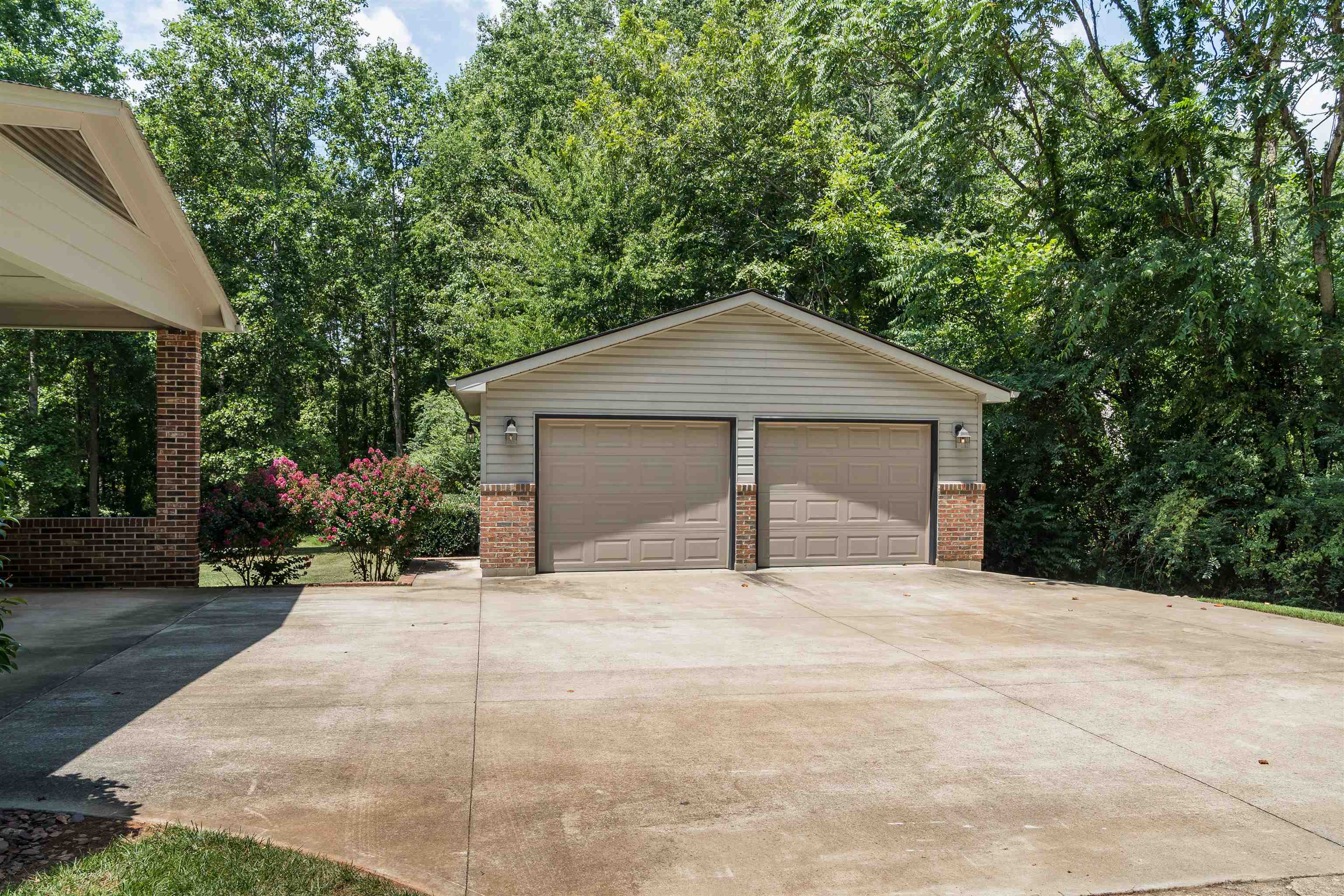 118 State Rd S-42-1630 Spartanburg, SC 29303 - Photo 3 of 21