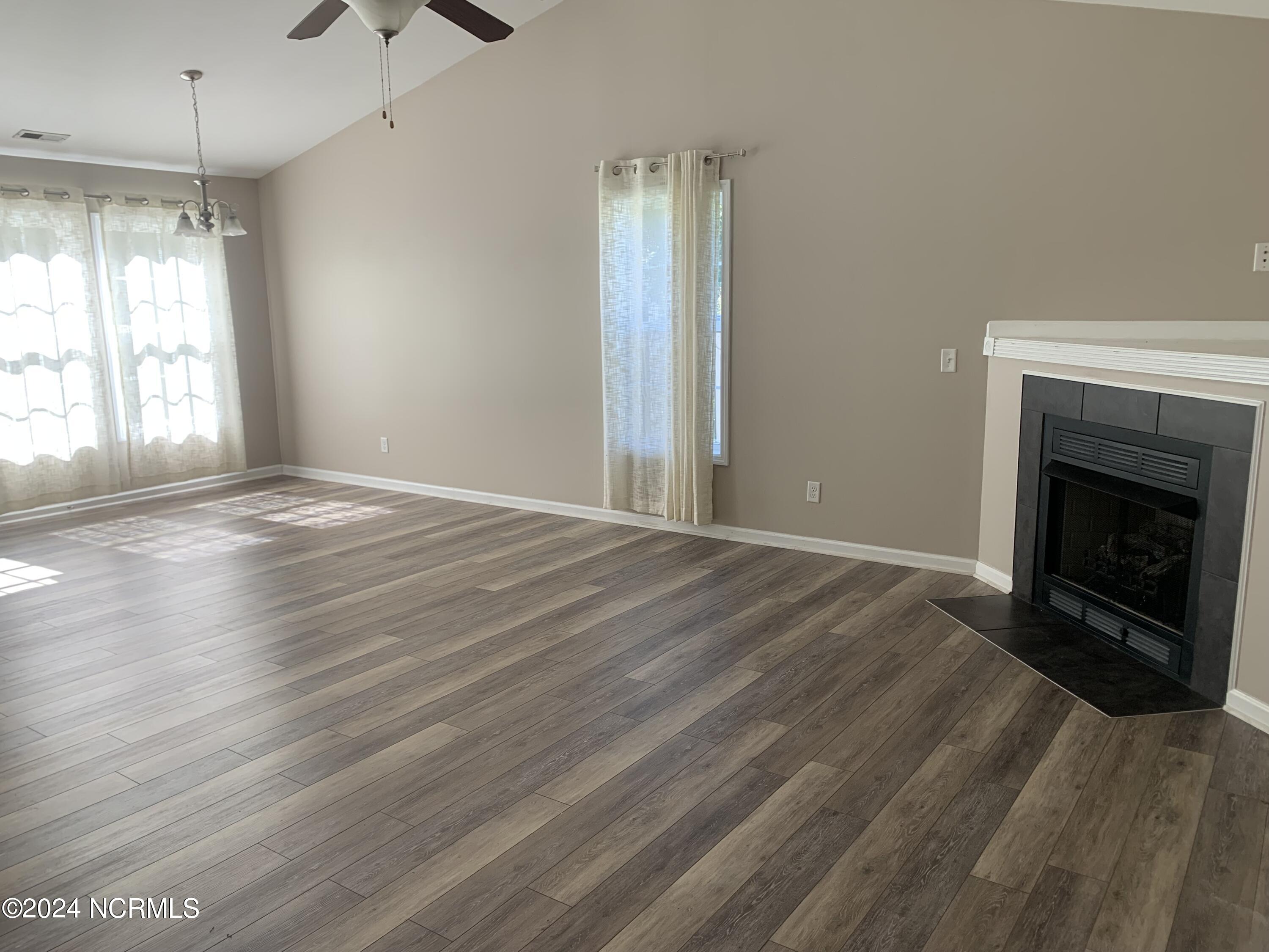 281 Haws Run Road Jacksonville, NC 28540 - Photo 6 of 29 Gallery Image 6