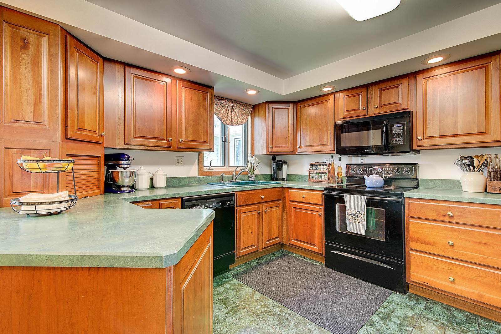1600 Hemlock Road Lafayette, IN 47905 - Photo 10 of 36