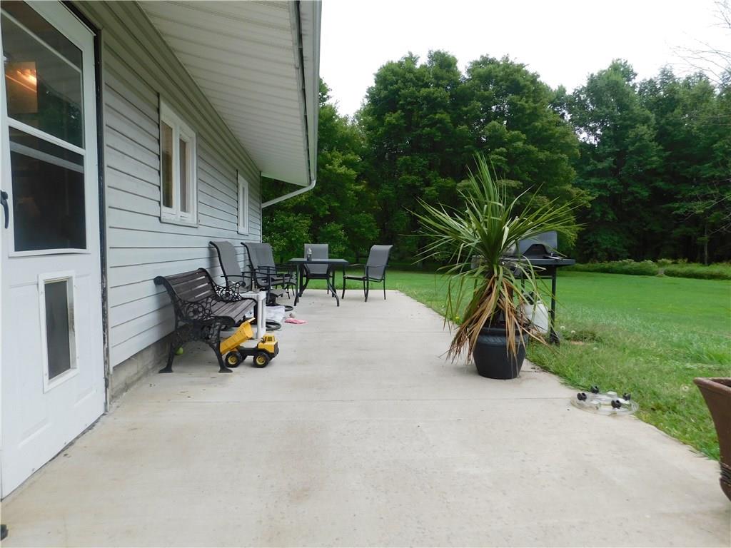 10 Salem Road Greenville, PA 16125 - Photo 5 of 21 PATIO