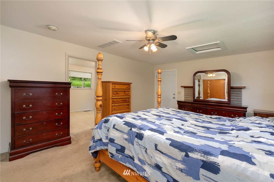 13123 Avondale Road Northeast Redmond, WA 98052 - Photo 15 of 21 Gallery Image 15