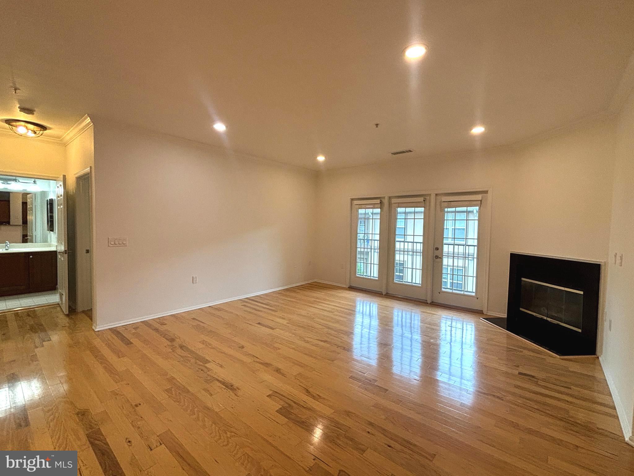 11800 Old Georgetown Road, Unit 1407 North Bethesda, MD 20852 - Photo 7 of 34