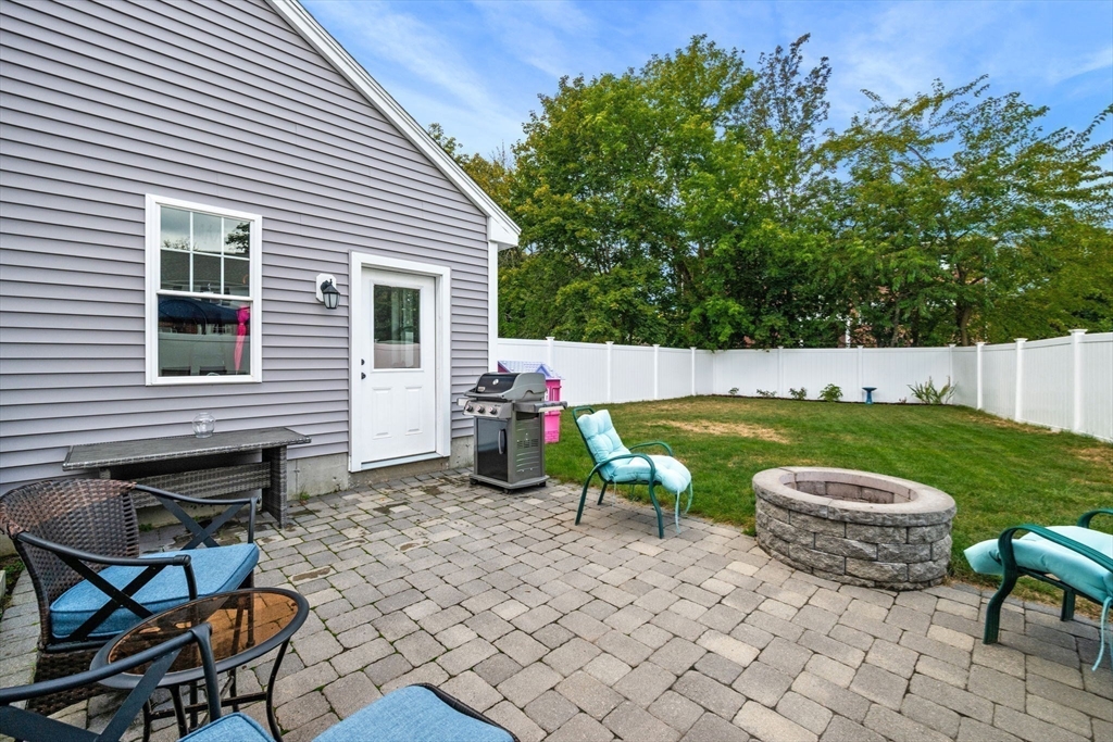 103 Sylvan Street, Unit 2 Danvers, MA 01923 - Photo 32 of 37