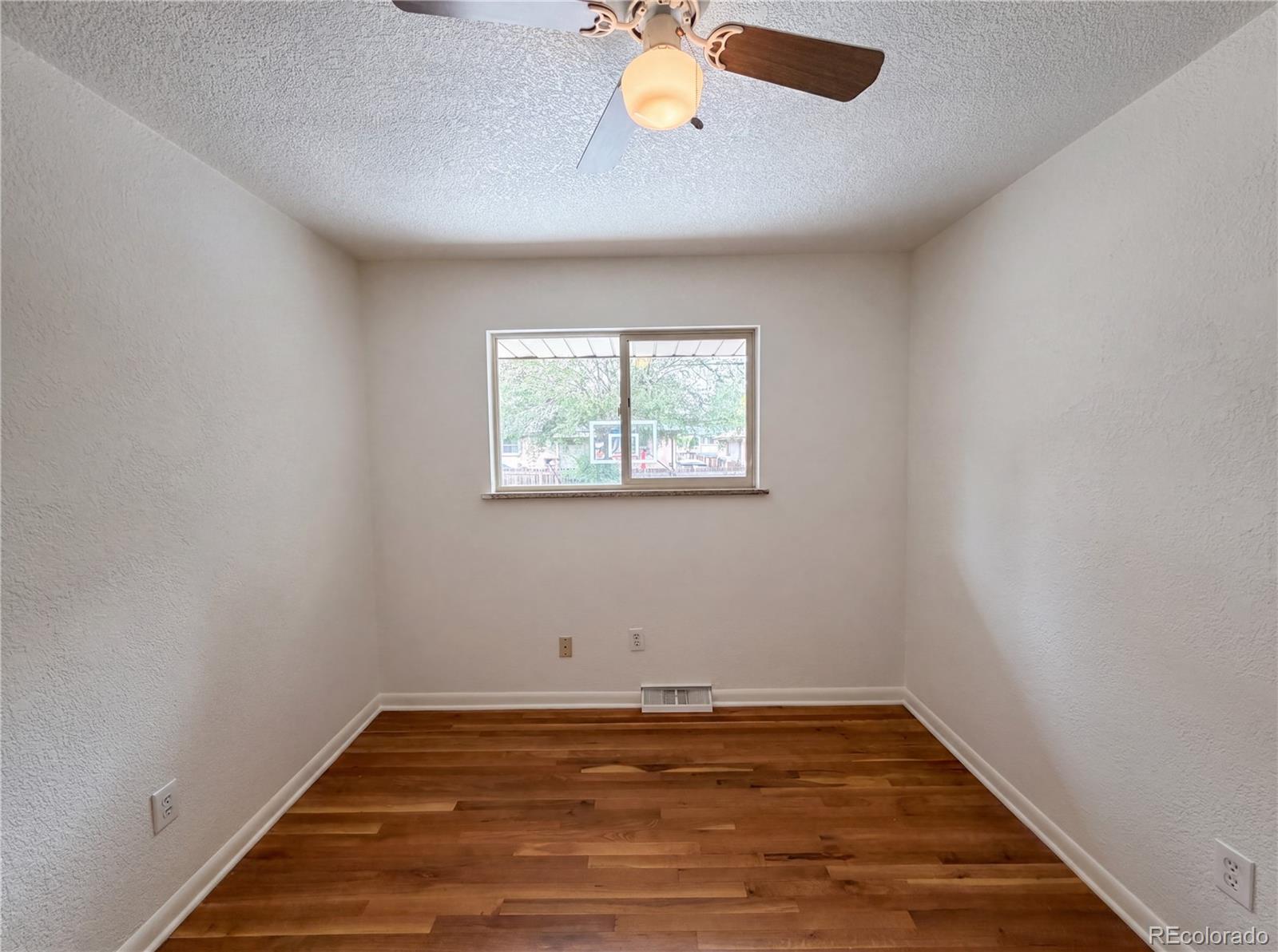 5421 Raritan Way Denver, CO 80221 - Photo 16 of 21 Gallery Image 16