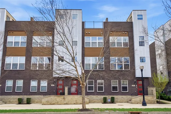 $489,499 | 30 South Patterson Boulevard, Dayton, OH 45402