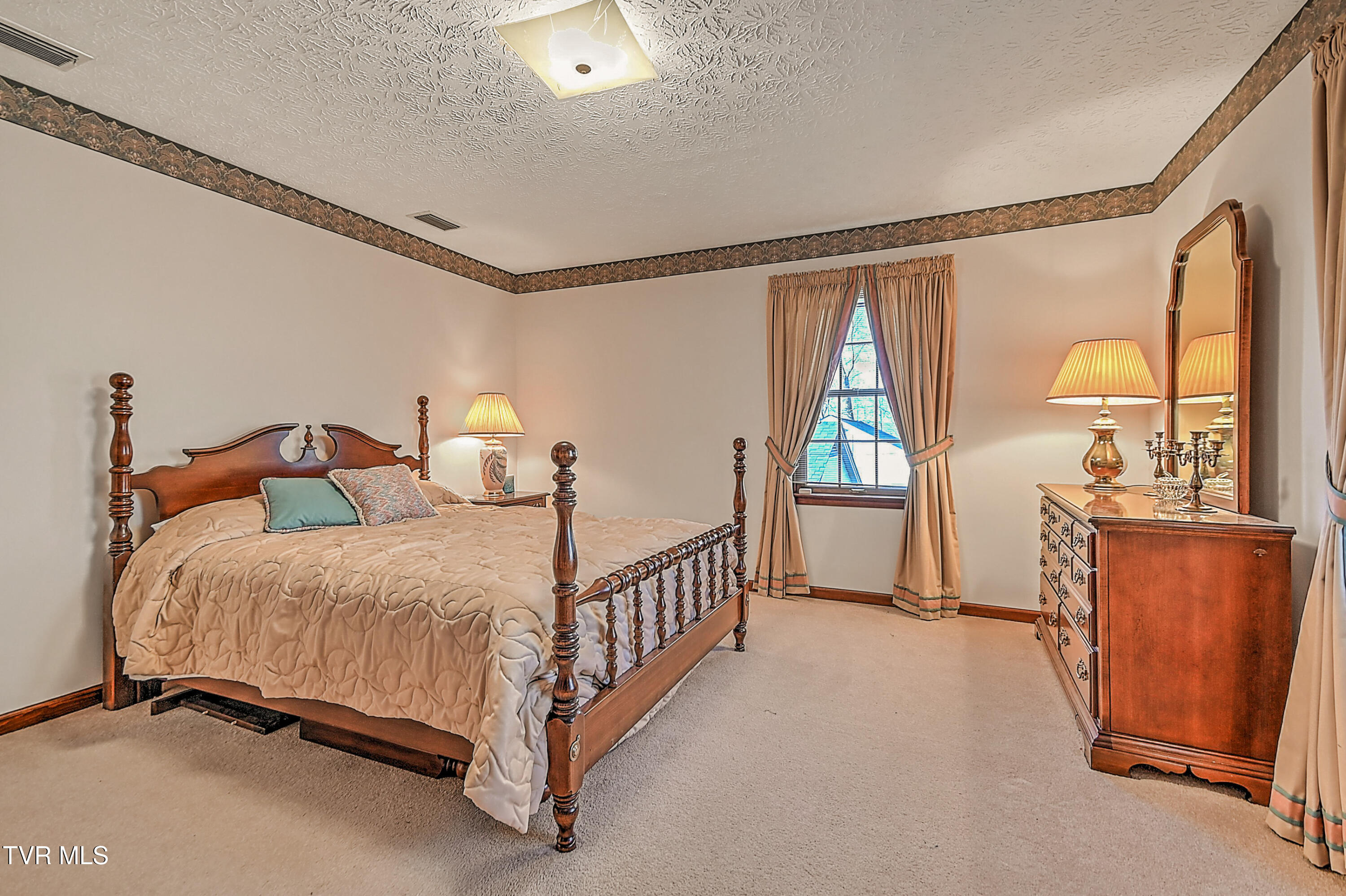 538 Pitt Road Kingsport, TN 37663 - Photo 21 of 52 538 Pitt Rd -16