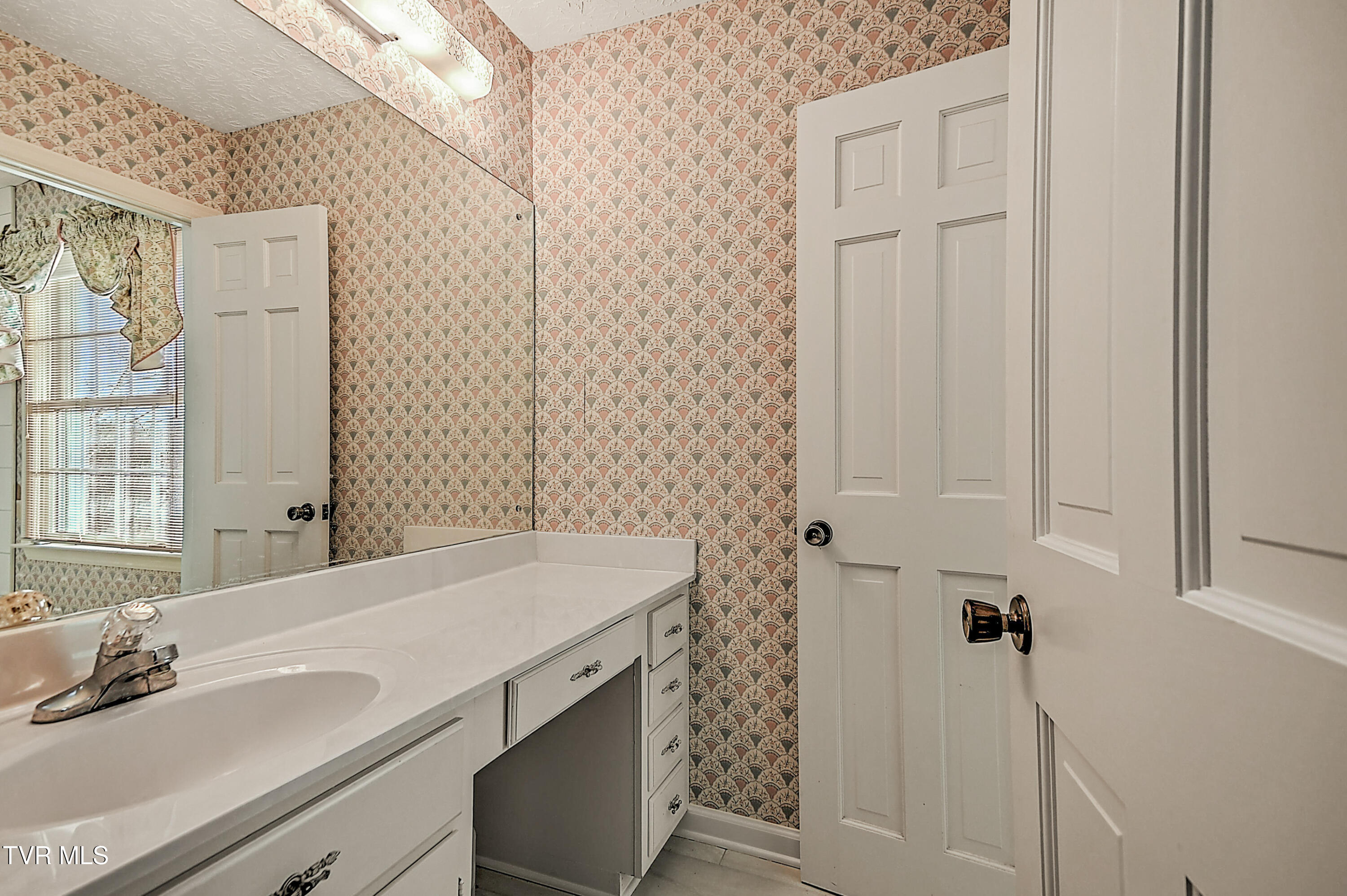 538 Pitt Road Kingsport, TN 37663 - Photo 25 of 52 538 Pitt Rd -22