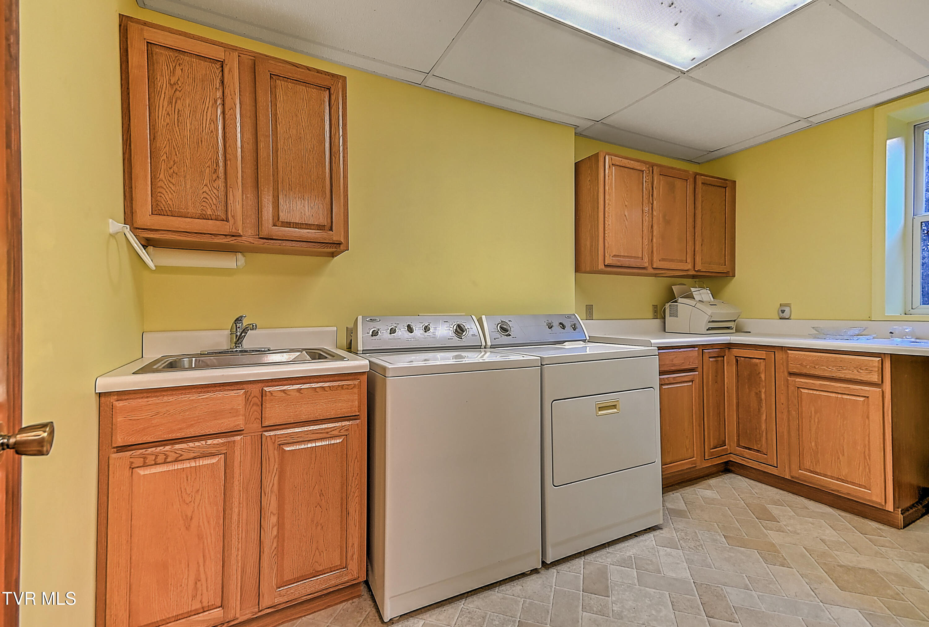 538 Pitt Road Kingsport, TN 37663 - Photo 36 of 52 538 Pitt Rd -7