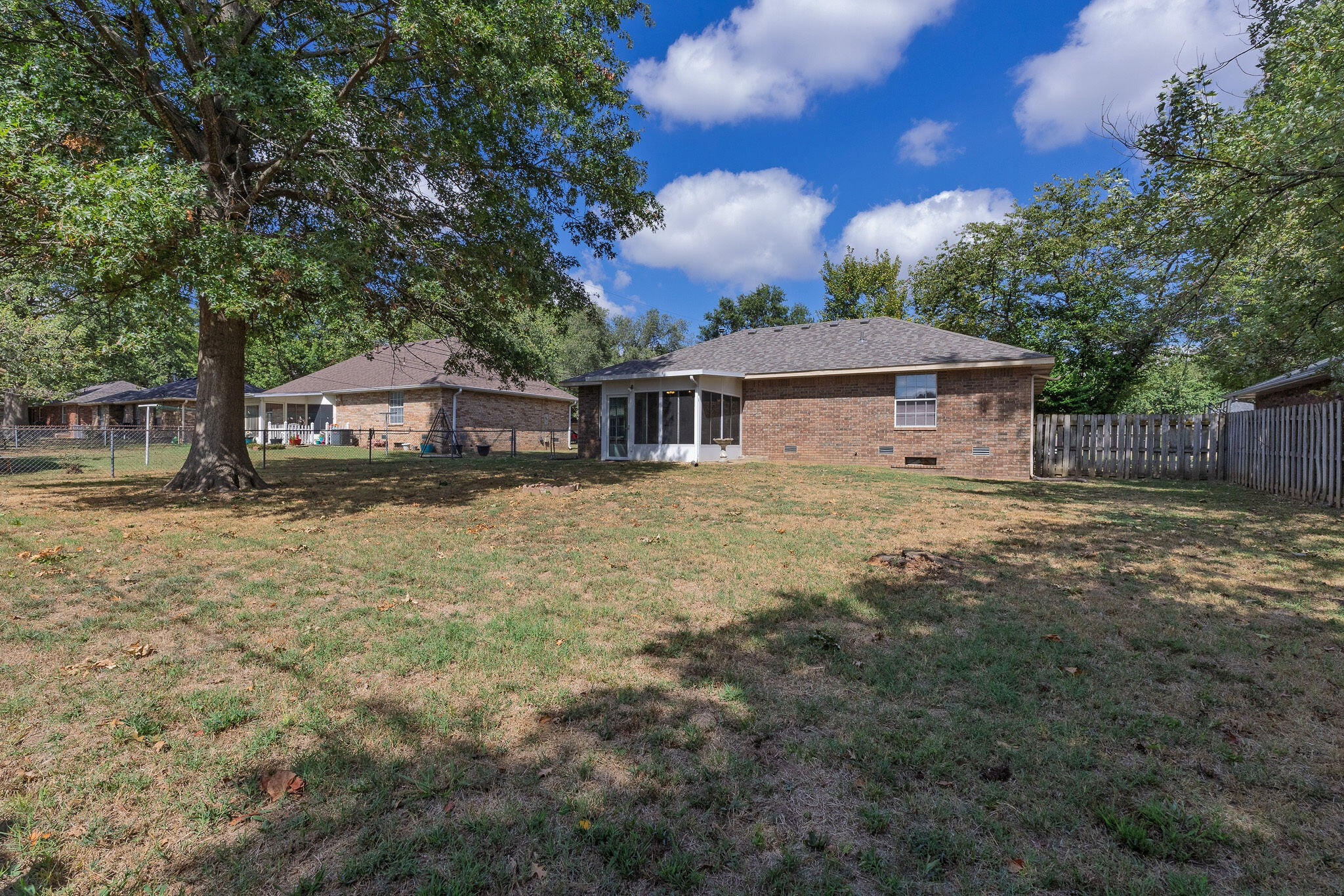 3814 West Harrison Street Springfield, MO 65802 - Photo 28 of 31 29