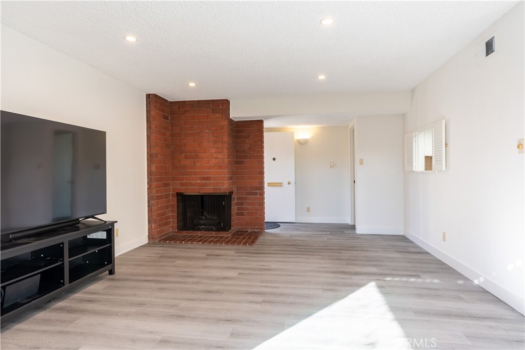 1338 West Cassidy Street Gardena, CA 90248 - Photo 8 of 38