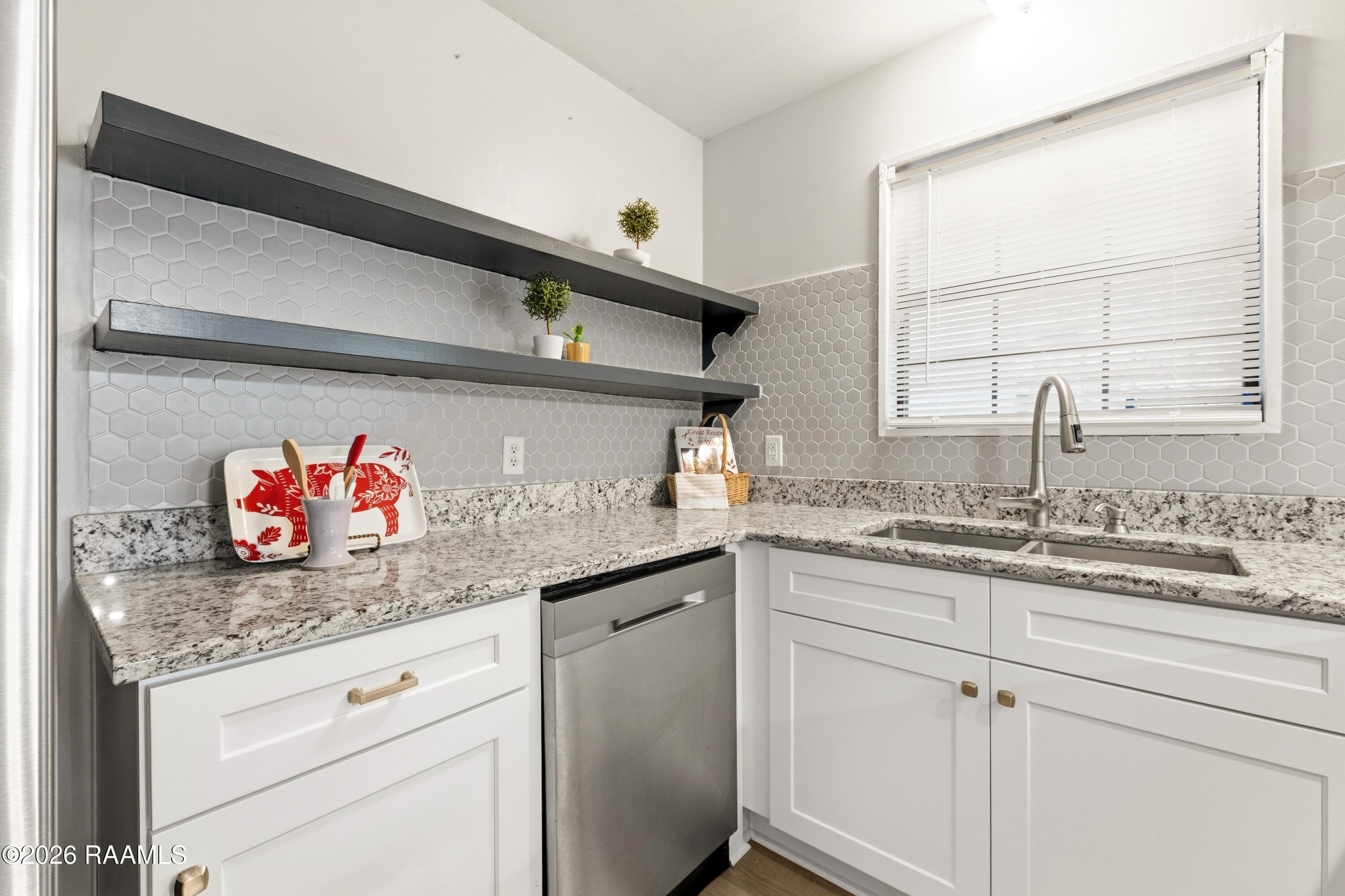 303 Pinto Street Lafayette, LA 70506 - Photo 13 of 29 303Pinto-45