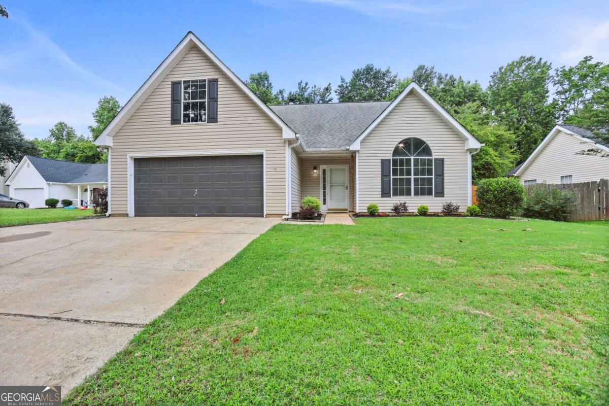 147 Calico Loop Grantville, GA 30220 - Photo 1 of 1 Gallery Image 1