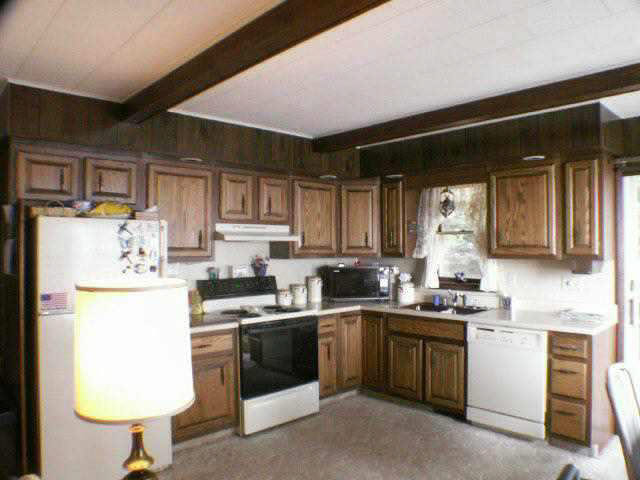 2845 West Sycamore Beach Road Angola, IN 46703 - Photo 3 of 9 Gallery Image 3