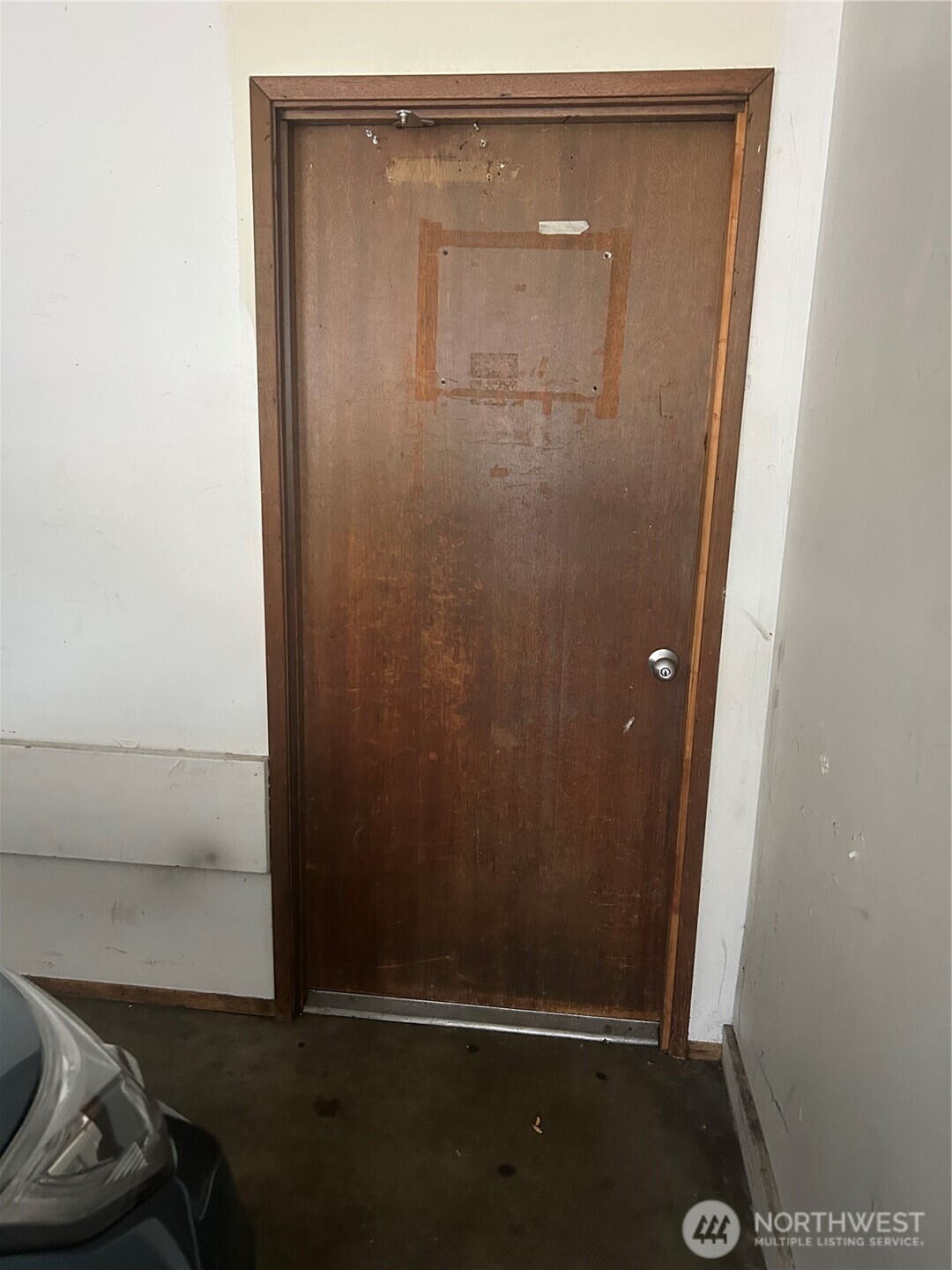 13717 32nd Avenue Northeast Seattle, WA 98125 - Photo 2 of 5