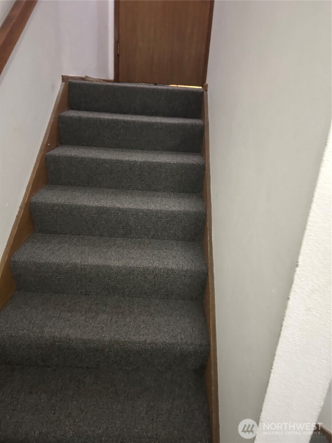 13717 32nd Avenue Northeast Seattle, WA 98125 - Photo 4 of 5 a view of entryway