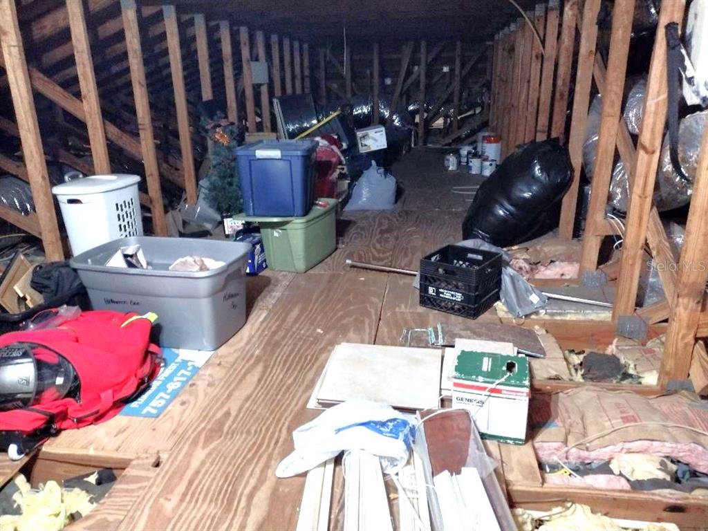 504 North Cherry Street Bunnell, FL 32110 - Photo 38 of 40 a living room with furniture and decor