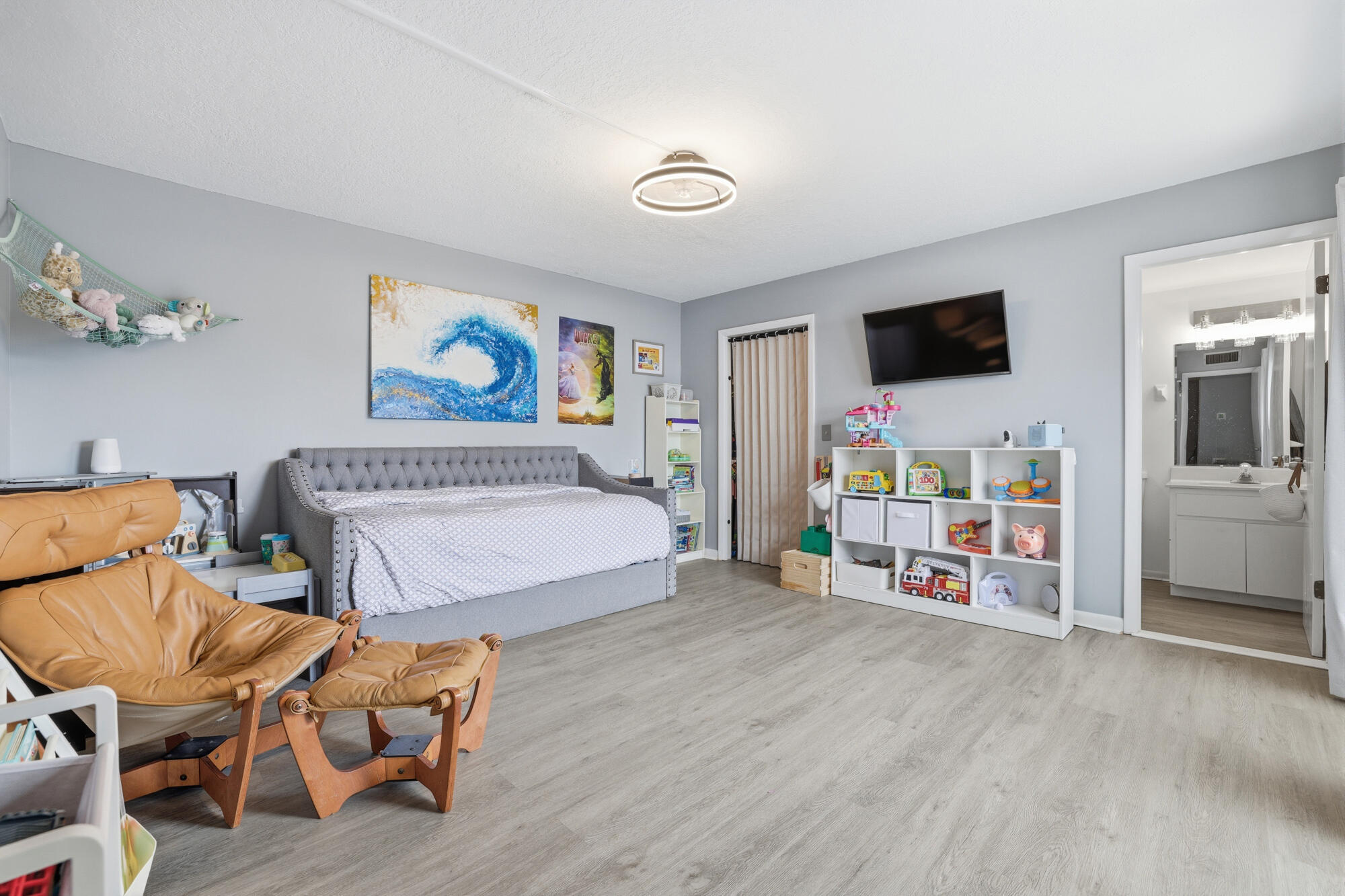 3832 Jefferson Street Stuart, FL 34997 - Photo 19 of 28 Guest Bedroom