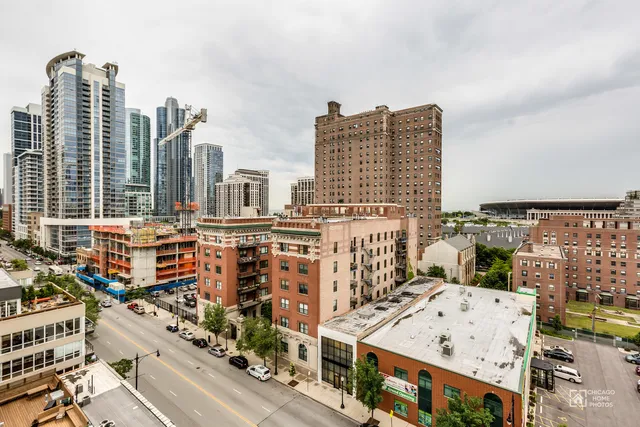 a picture of city view