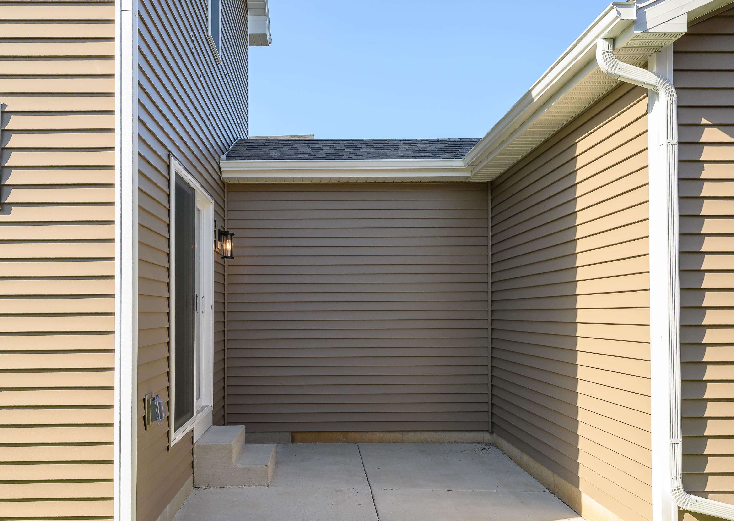 1082 Tundra Oregon, WI 53575 - Photo 17 of 19