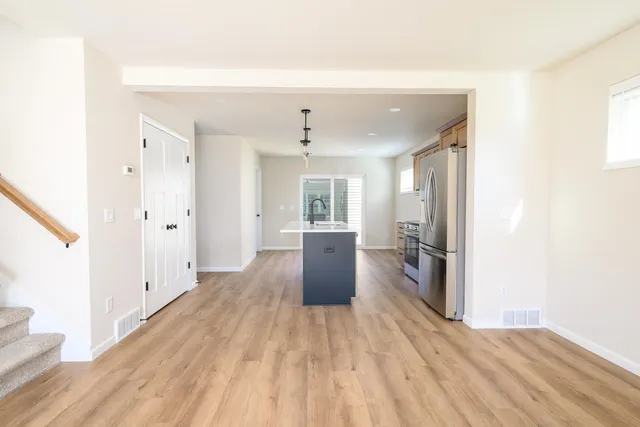 $434,900 | 1082 Tundra, Oregon, WI 53575