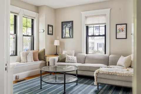 $550,000 | 10 Washington Avenue, Unit 1, Waltham, MA 02453
