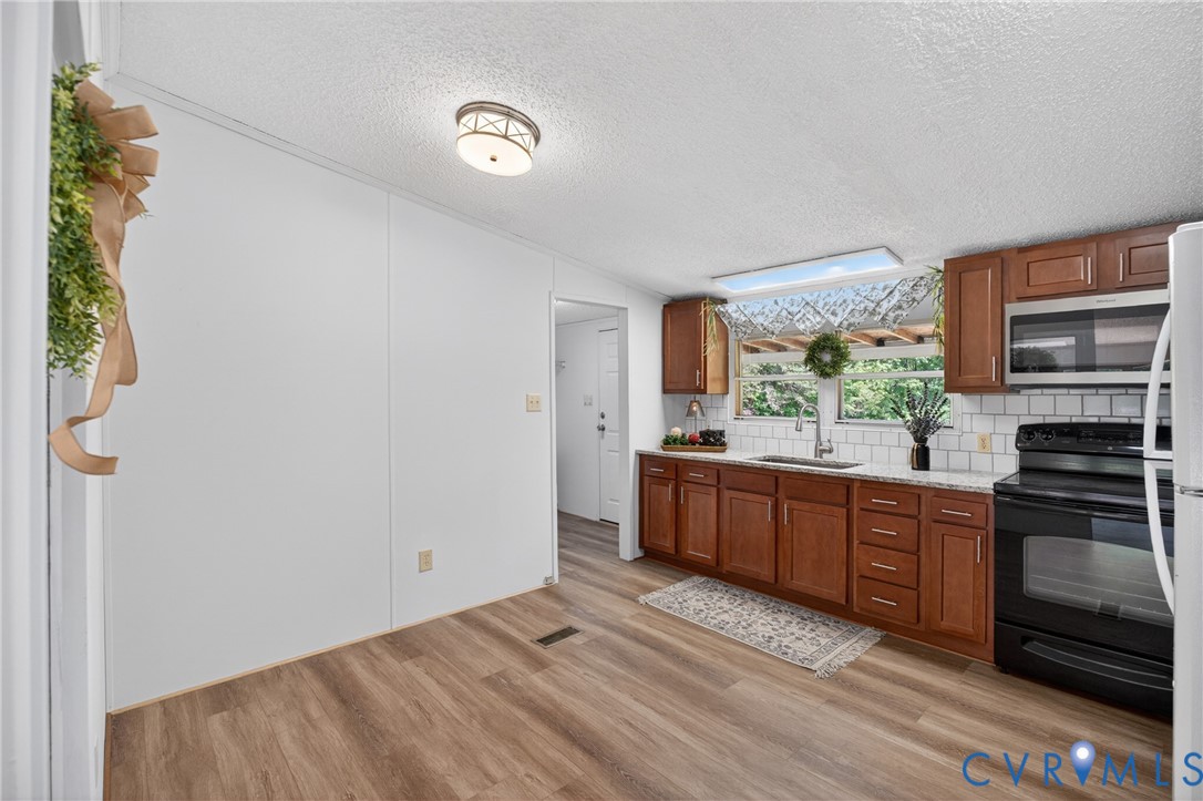 4055 Leigh Mountain Road Green Bay, VA 23942 - Photo 22 of 50