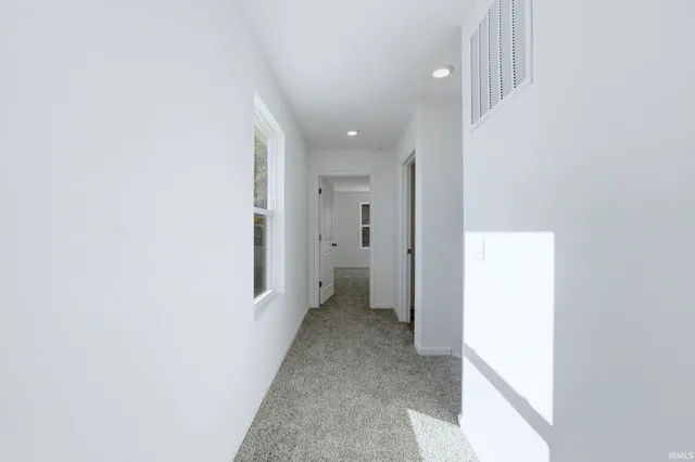 $299,900 | 5008 Beechmont Lane, New Haven, IN 46774