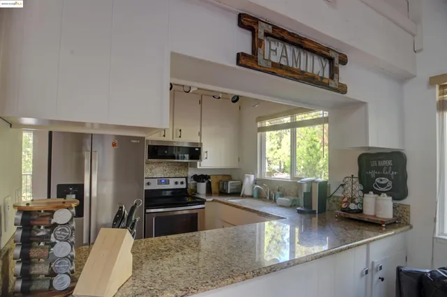 $393,000 | 11979 Myer Court, Groveland, CA 95321