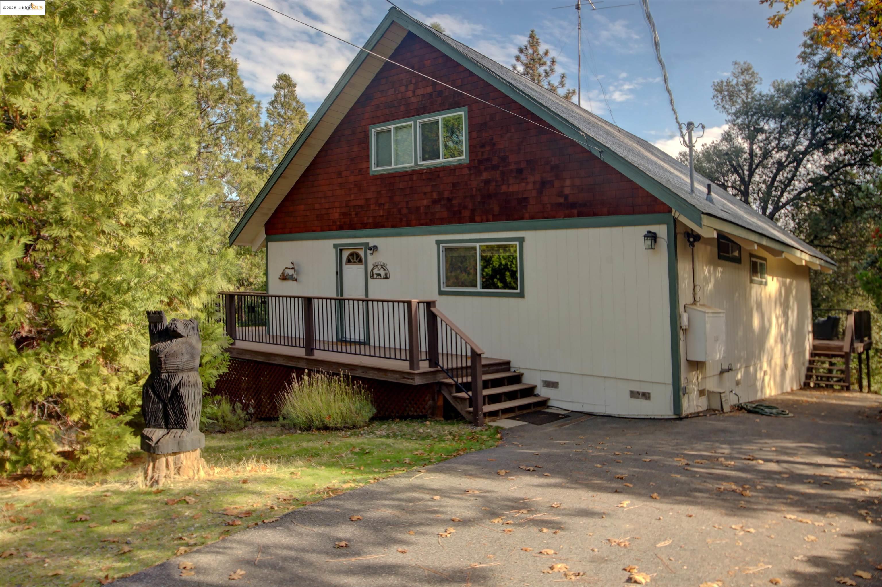 11979 Myer Court Groveland, CA 95321 - Photo 2 of 39 a view of a house with a yard