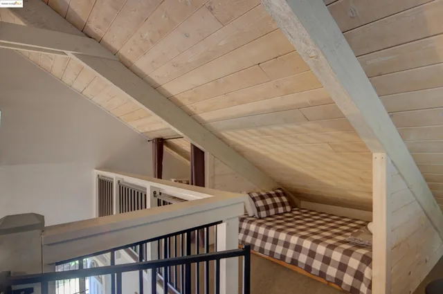 $393,000 | 11979 Myer Court, Groveland, CA 95321