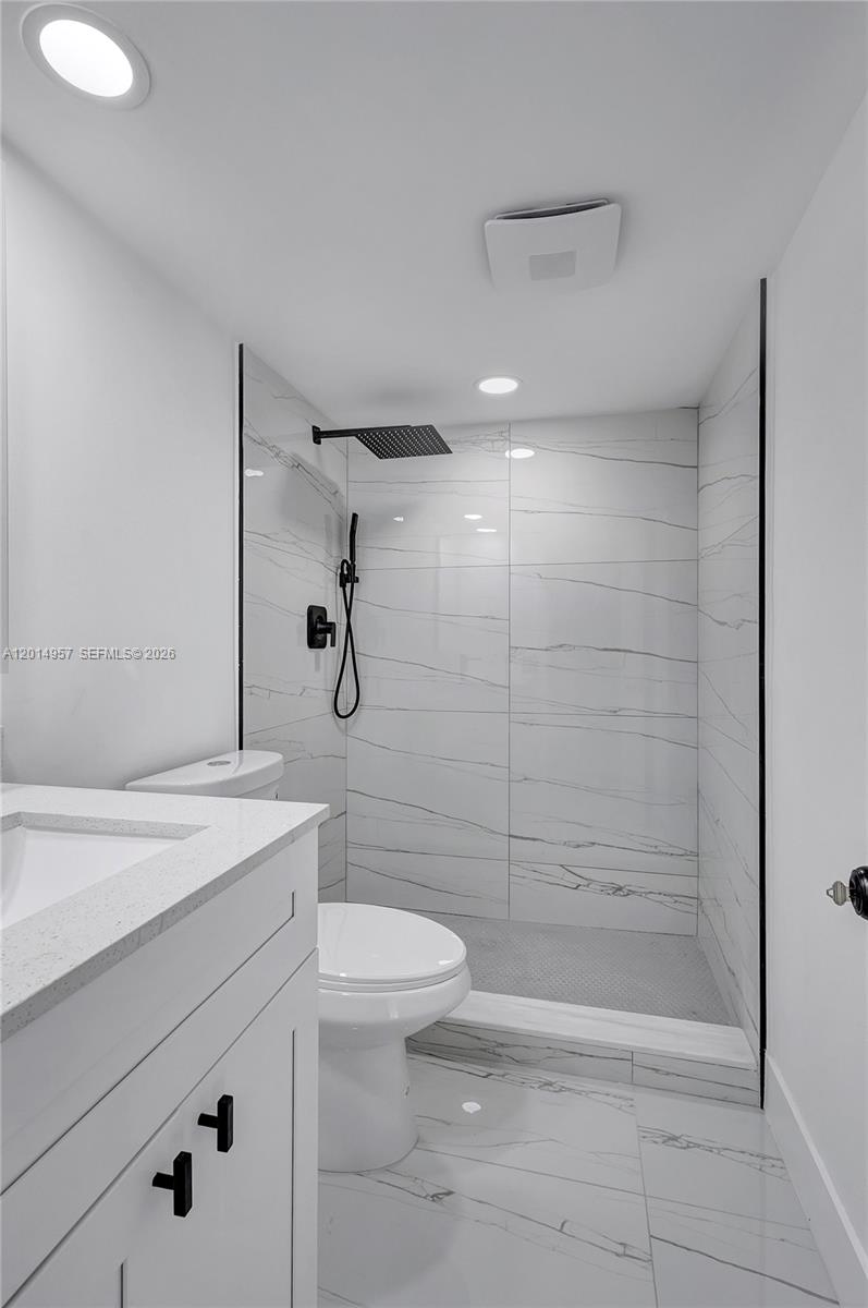 3091 North Course Drive, Unit 702 Pompano Beach, FL 33069 - Photo 40 of 60