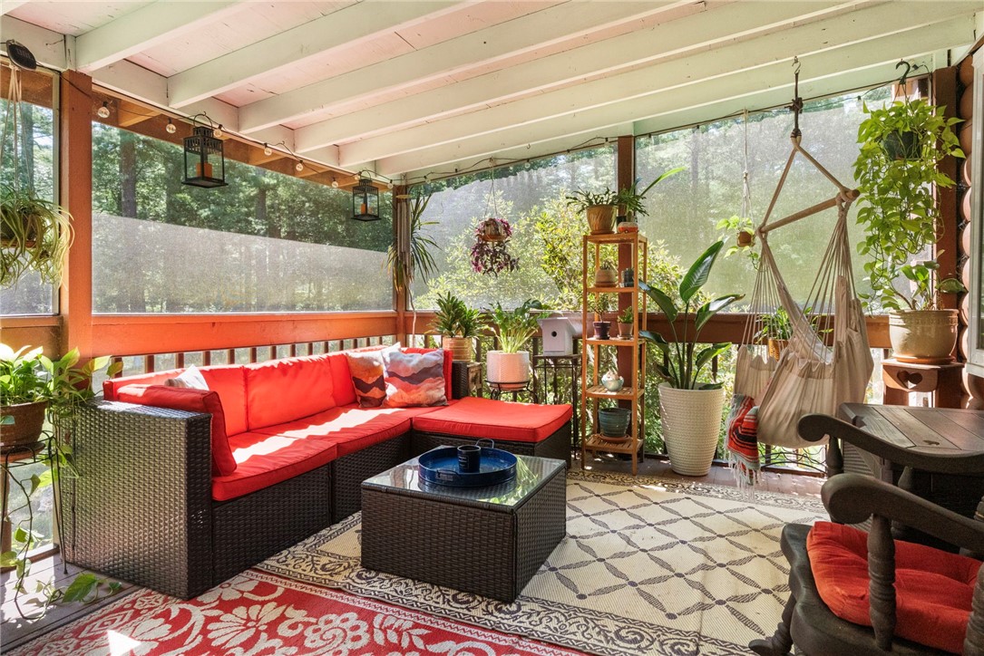 6356 Flat River Road Coventry, RI 02827 - Photo 7 of 37