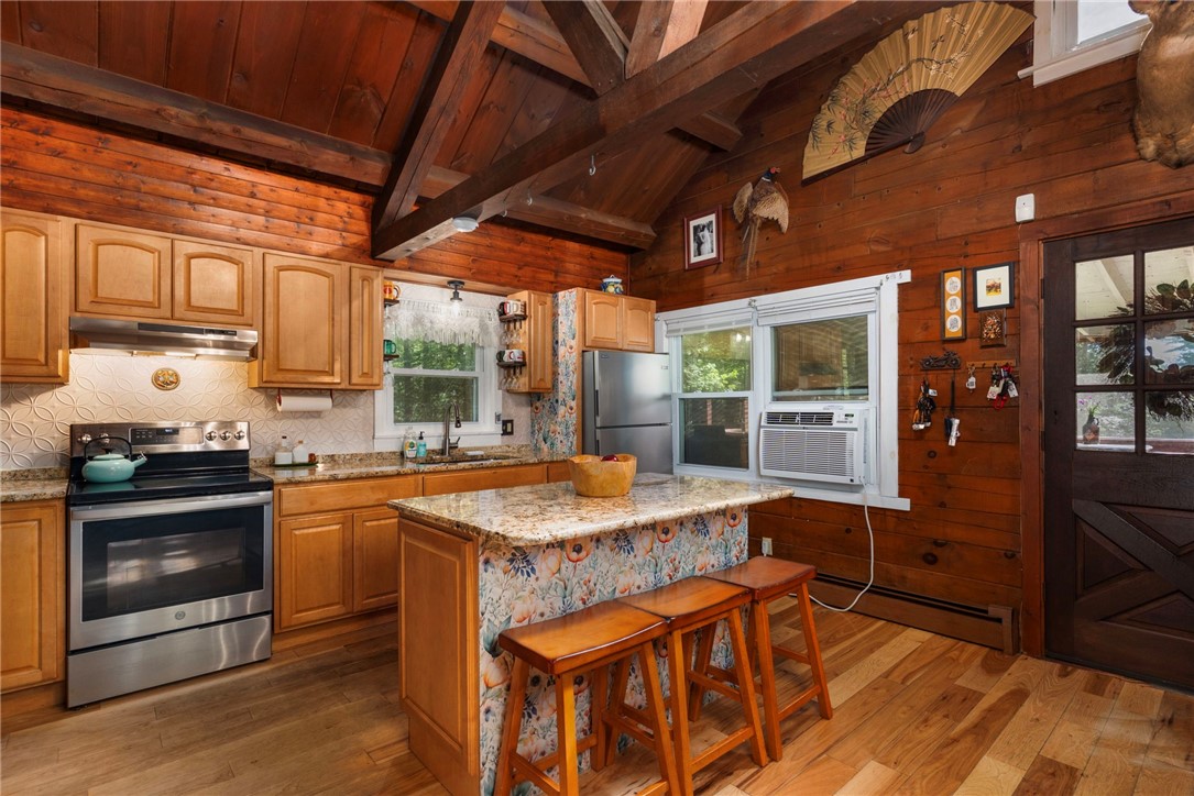 6356 Flat River Road Coventry, RI 02827 - Photo 8 of 37