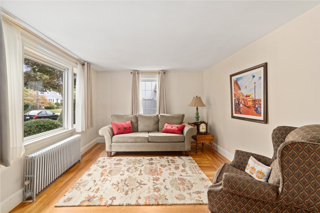 34 Invernia Road Cranston, RI 02920 - Photo 27 of 34 Gallery Image 27