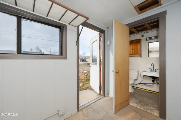 $555,000 | 104 Us Highway, Kremmling, CO 80459