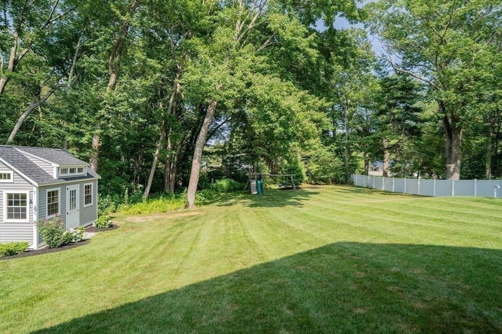 46 True Road Salisbury, MA 01952 - Photo 9 of 42