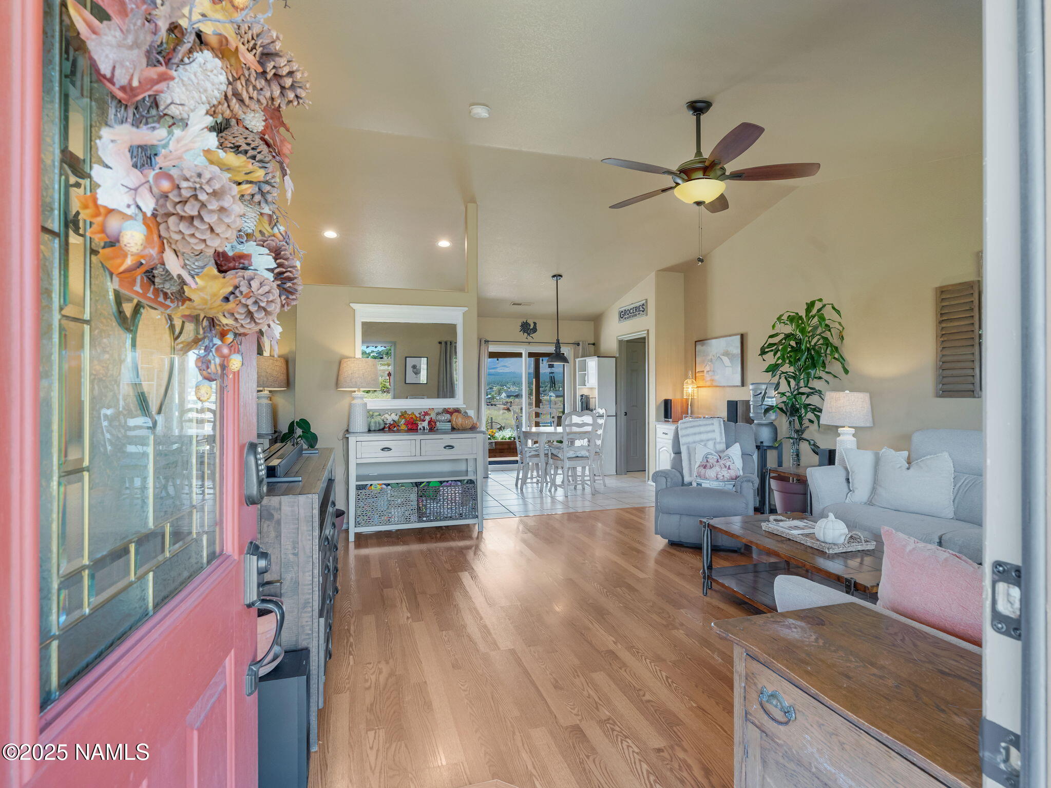 8390 Stardust Trail Flagstaff, AZ 86004 - Photo 4 of 27 Entry