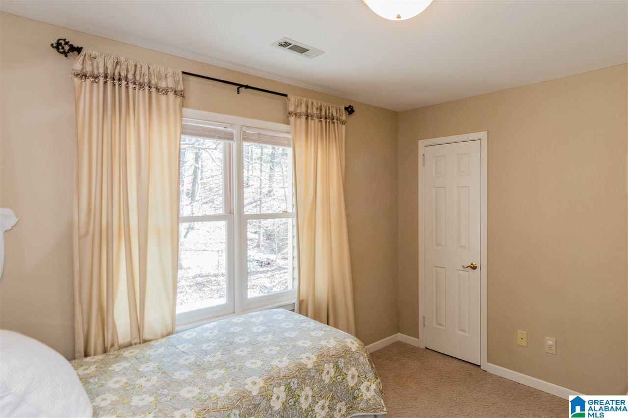 1034 Independence Court Alabaster, AL 35007 - Photo 31 of 45