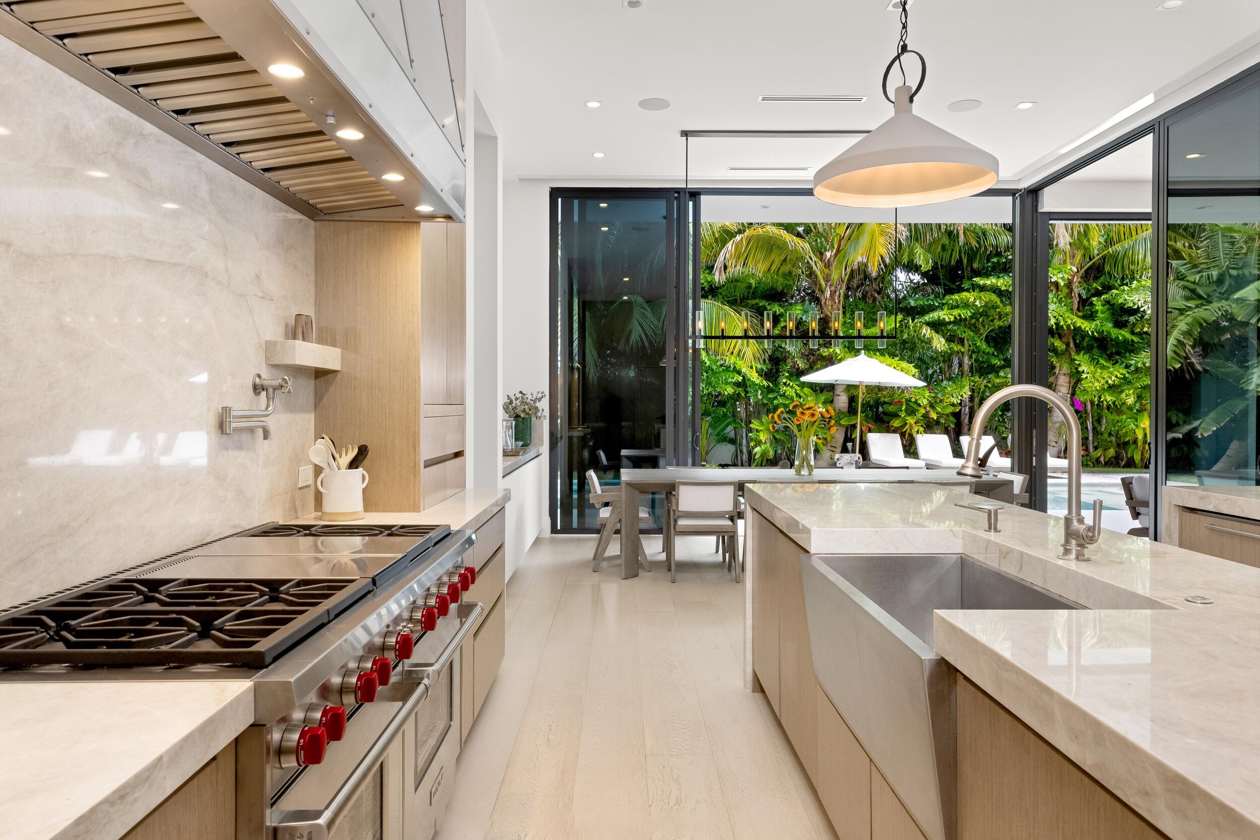 735 Fern Drive Boca Raton, FL 33432 - Photo 18 of 83 Kitchen 4