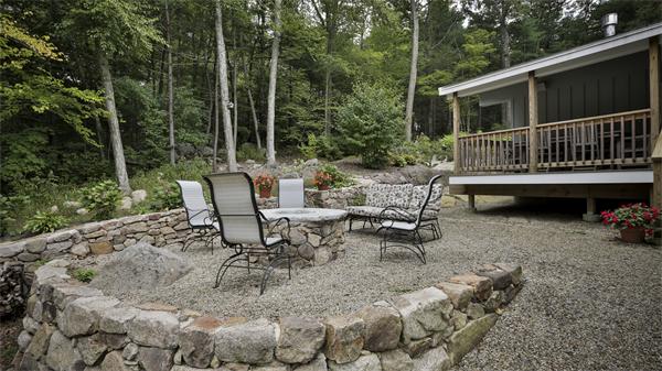 12 Overledge Road Manchester, MA 01944 - Photo 20 of 21 Gallery Image 20
