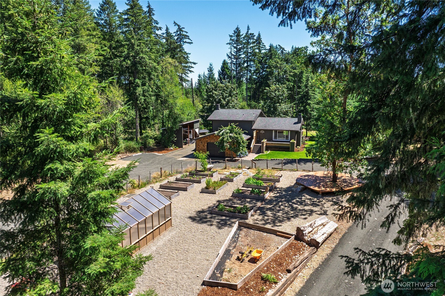 680 East Krabbenhoft Road Grapeview, WA 98546 - Photo 2 of 40