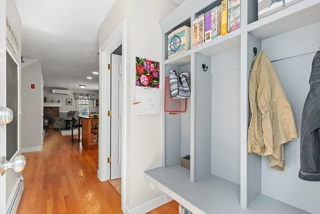 $899,000 | 167 Main Street, West Newbury, MA 01985