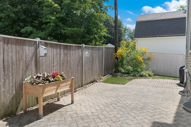 $899,000 | 167 Main Street, West Newbury, MA 01985