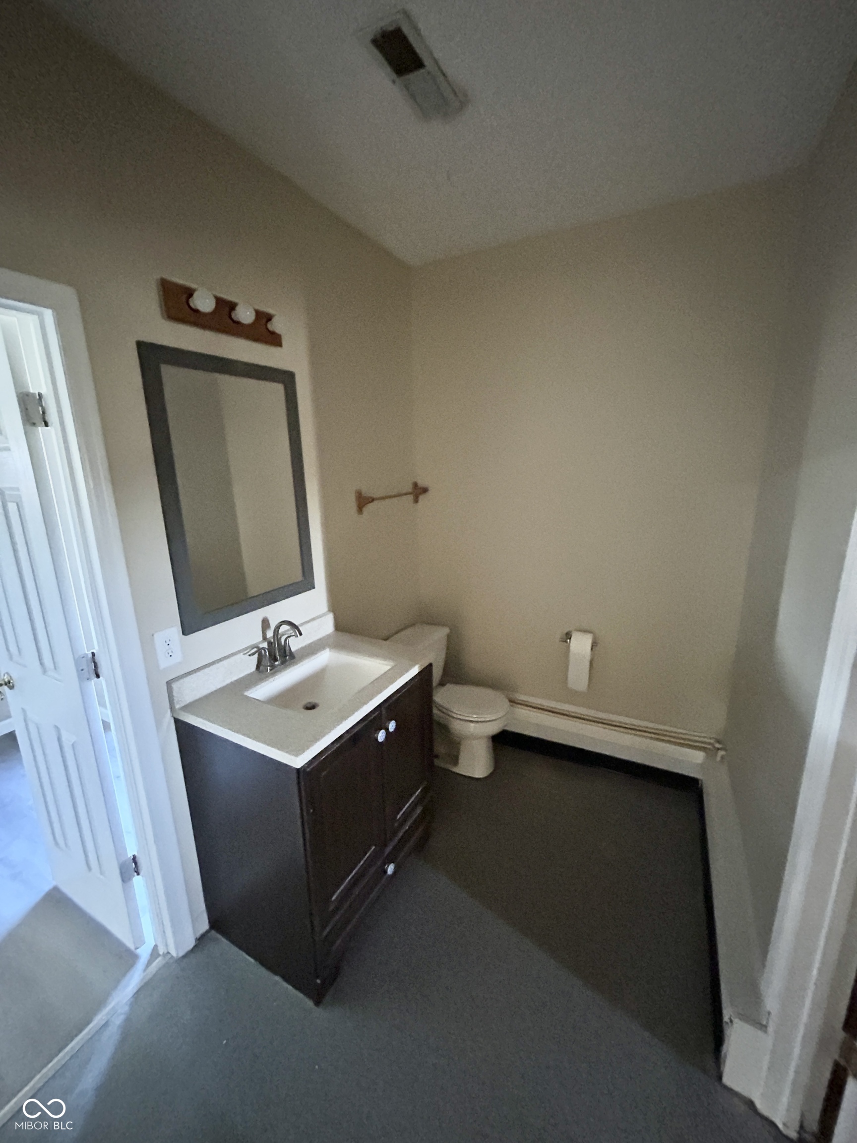 8717 Maze Road Indianapolis, IN 46259 - Photo 9 of 13 Gallery Image 9