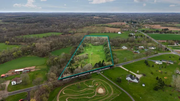 $145,000 | 9602 Clinton Road, Manchester, MI 48158